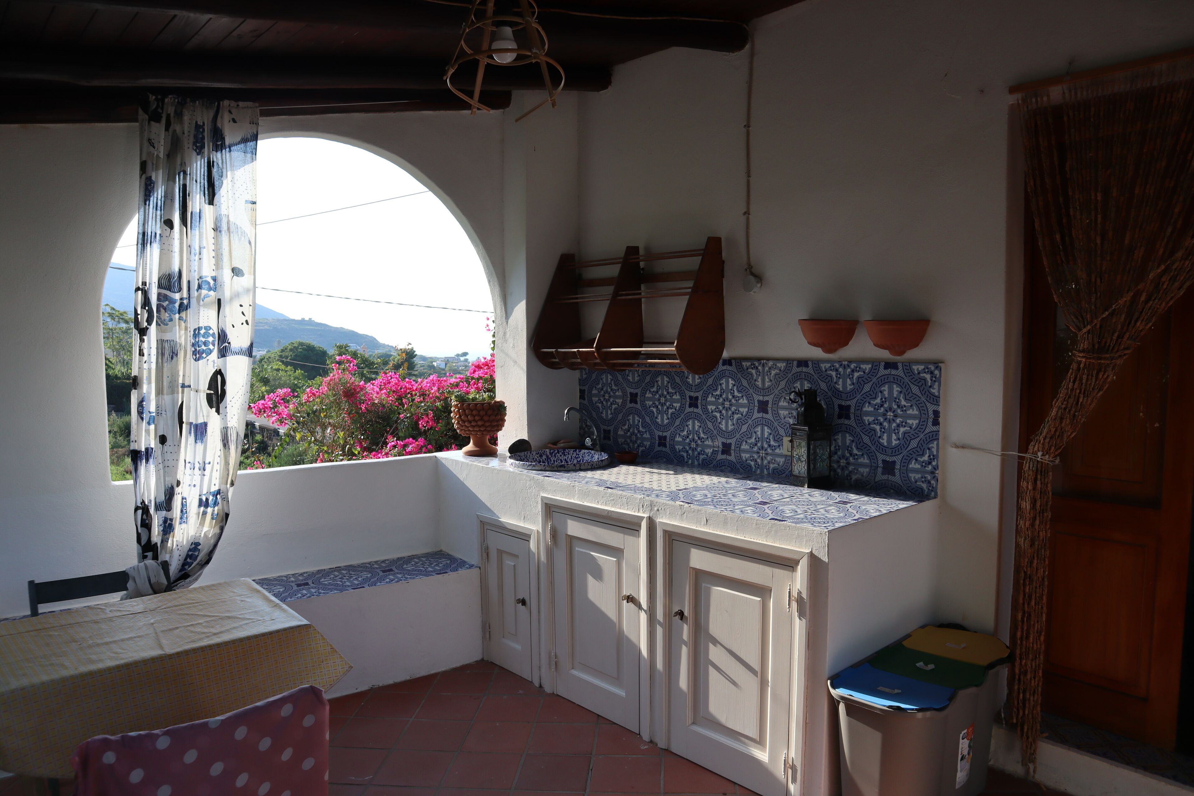 Casa Malvasia - Traditional Aeolian house with beautiful sea view terraces