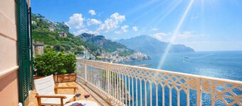 La Dimora Artistica, Amalfi Charming 23places Villa Overlooking The Sea, nosteps