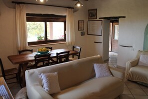 Fernseher, Kamin