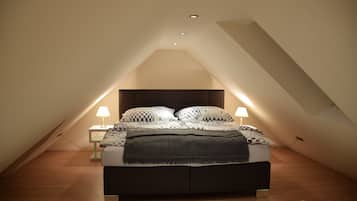 2 makuuhuonetta, silitysrauta/-lauta, internet, vuodevaatteet