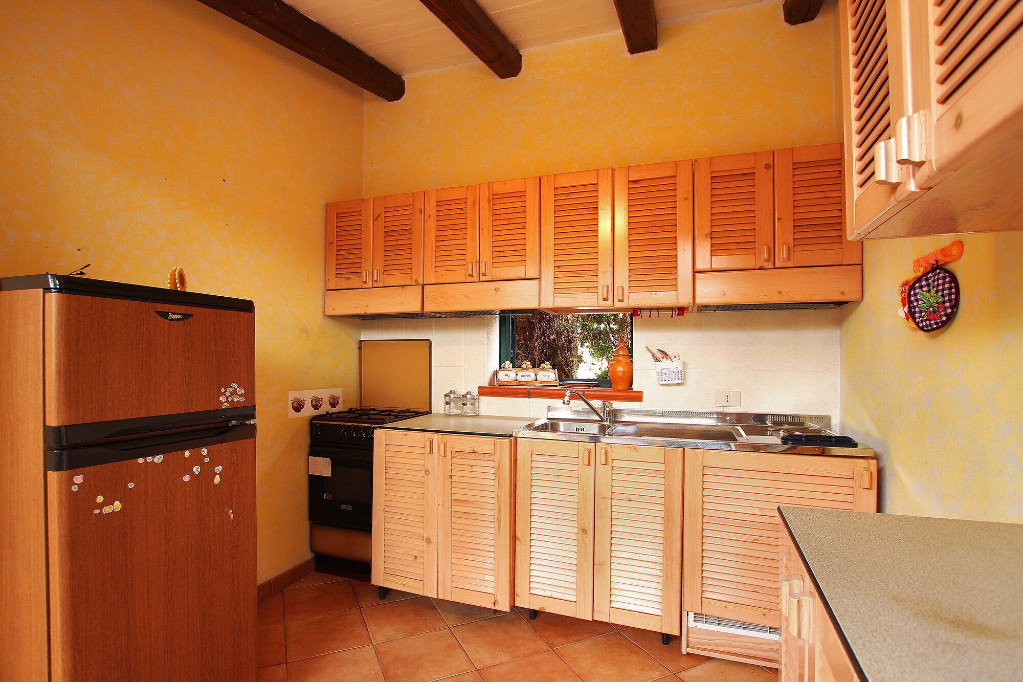 2 Bedrooms Villa, 2 Bathrooms, WiFi, Garden, bbq, Public Pool, very to the sea