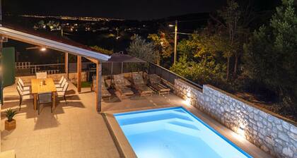 Ferienhaus in Lukoran mit Meerblick, Terrasse, Klimaanlage, W-LAN (4200-1)