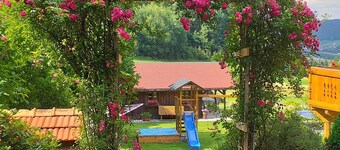 Guesthouse Steinbeisser Apartment II (120 sqm 3-8 pers.)