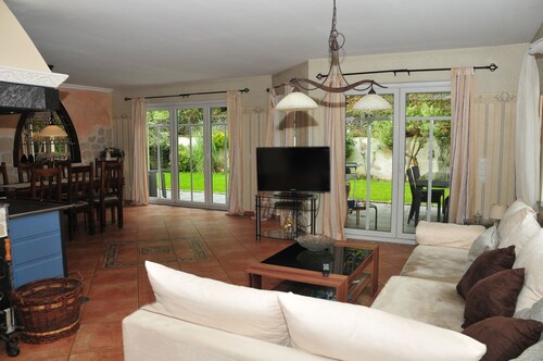 Exclusive apartment with 3 separate bedrooms