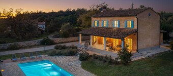 20% de descuento - Hermosa villa con piscina privada - 6. 9. hasta 17. 10. 2019 