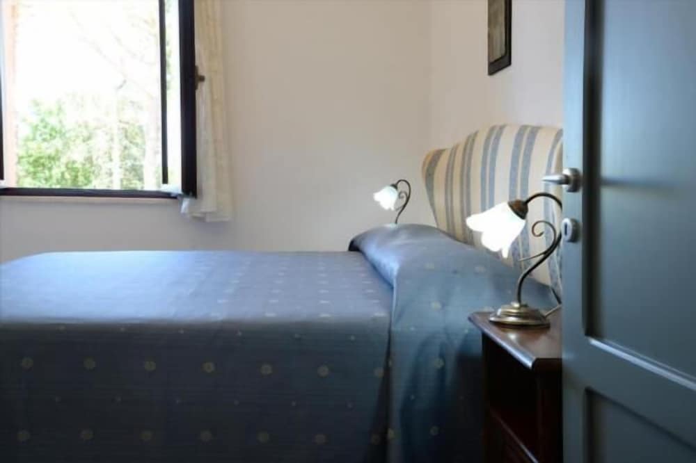 Holiday apartment Chiusi for 4 persons with 2 bedrooms - Farmhouse