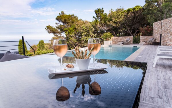 Piscine extérieure, piscine chauffée