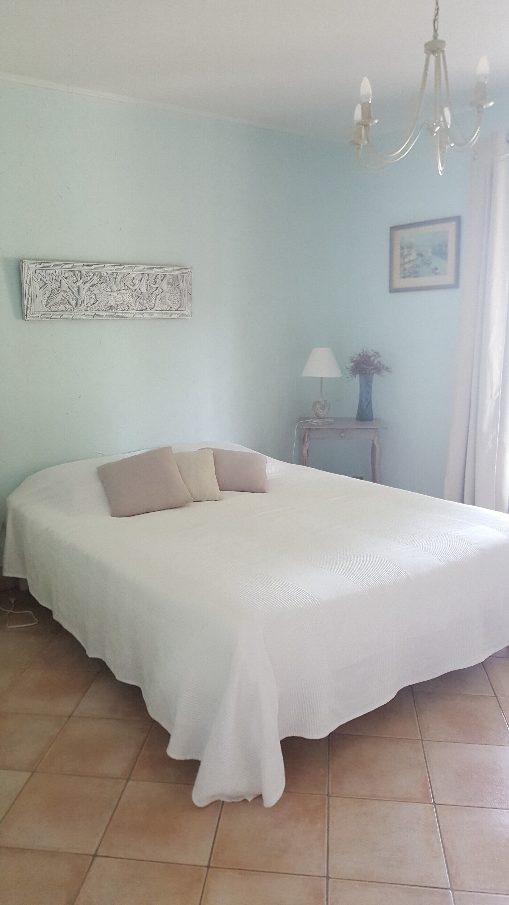 Single storey house with pool for 8 people in Marseillan