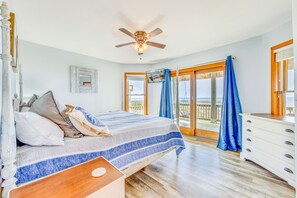 6 bedrooms, free WiFi, bed sheets