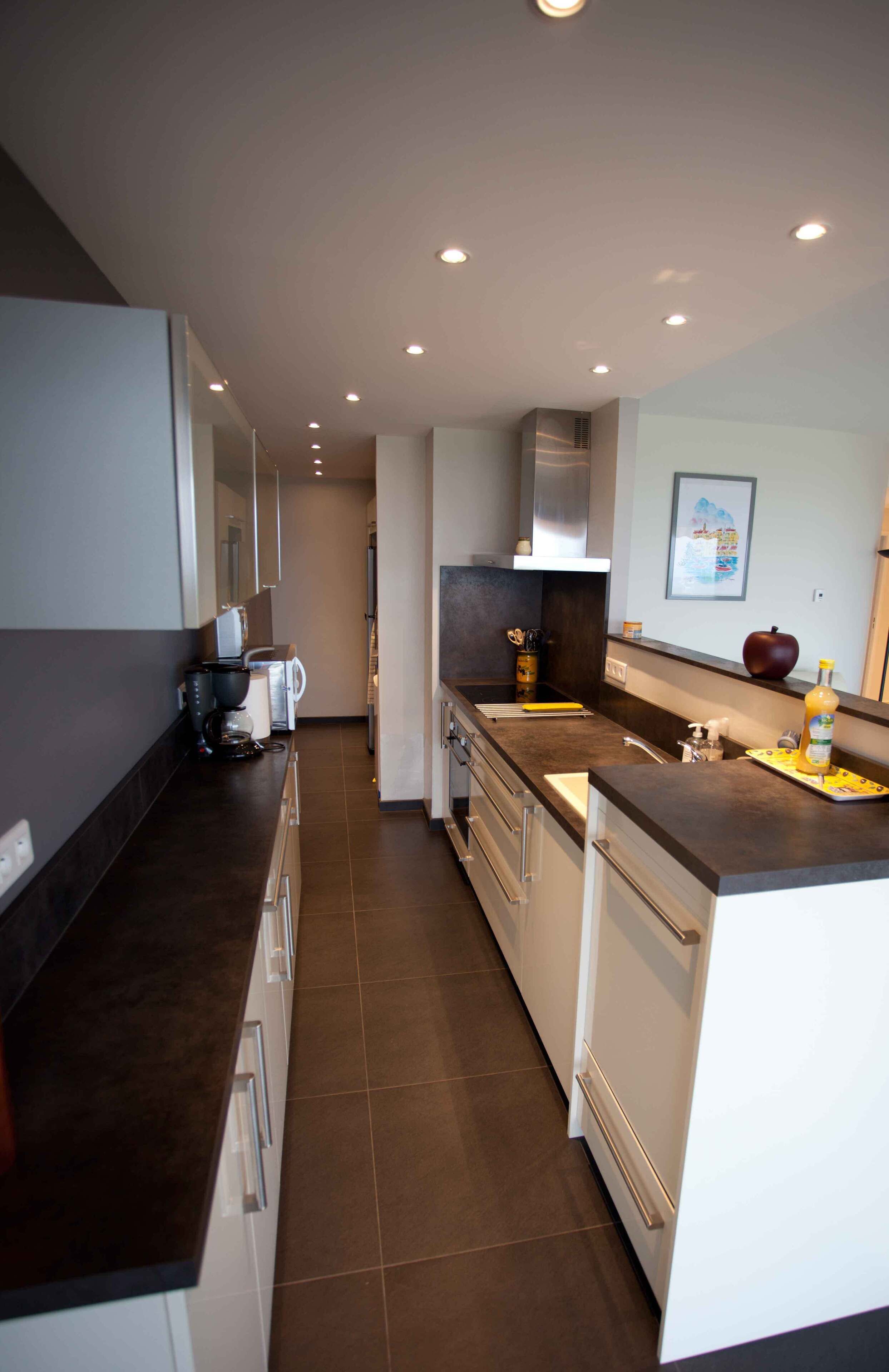 Apartment in private residence with swimming pool / tennis