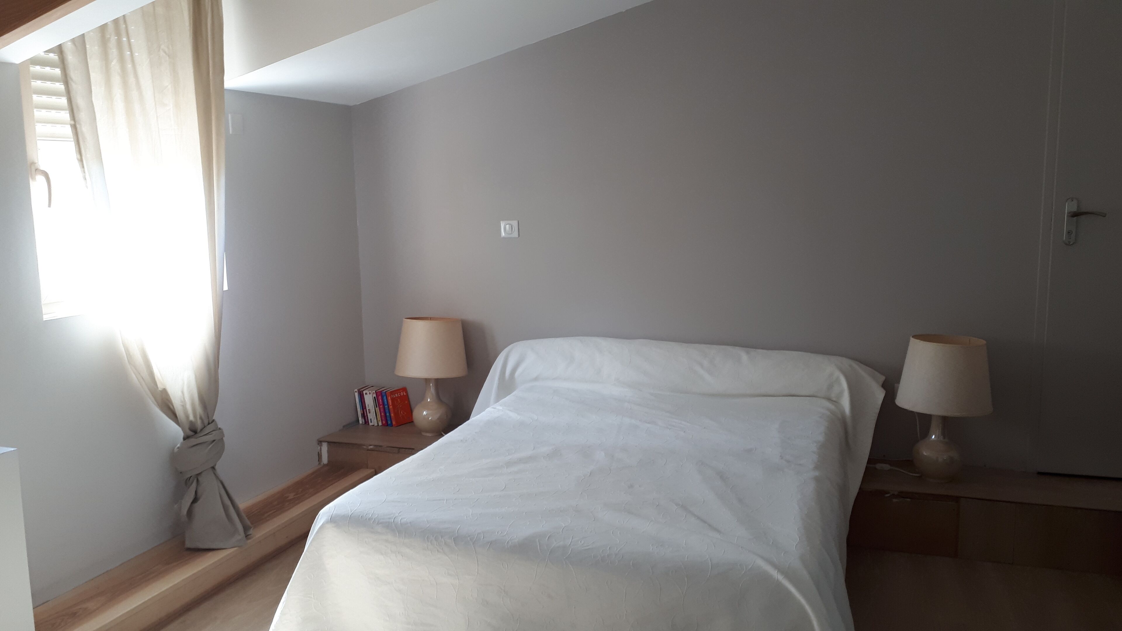 Lodging T3 of character with swimming pool.