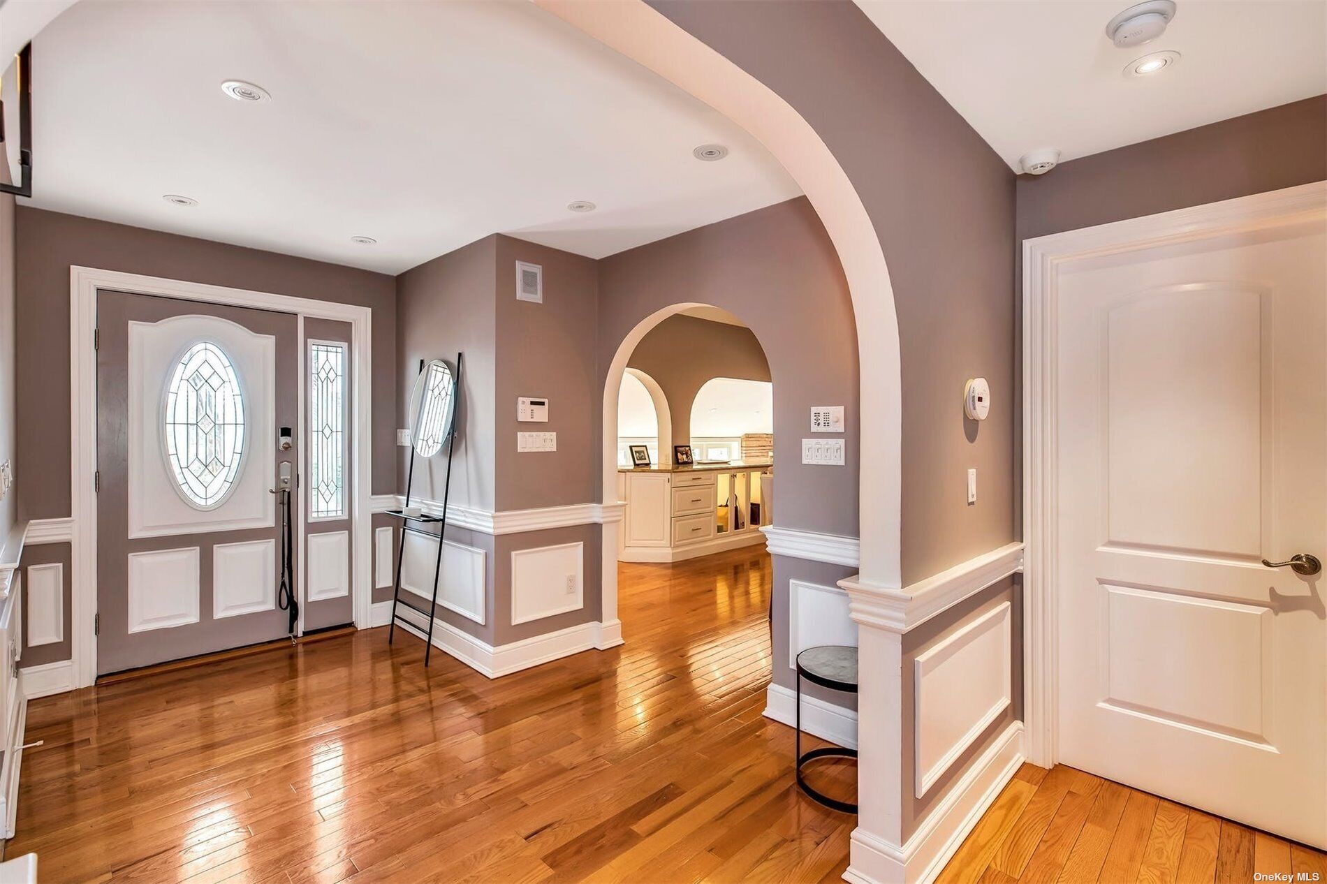 Hampton Bays Private Waterfront Estate