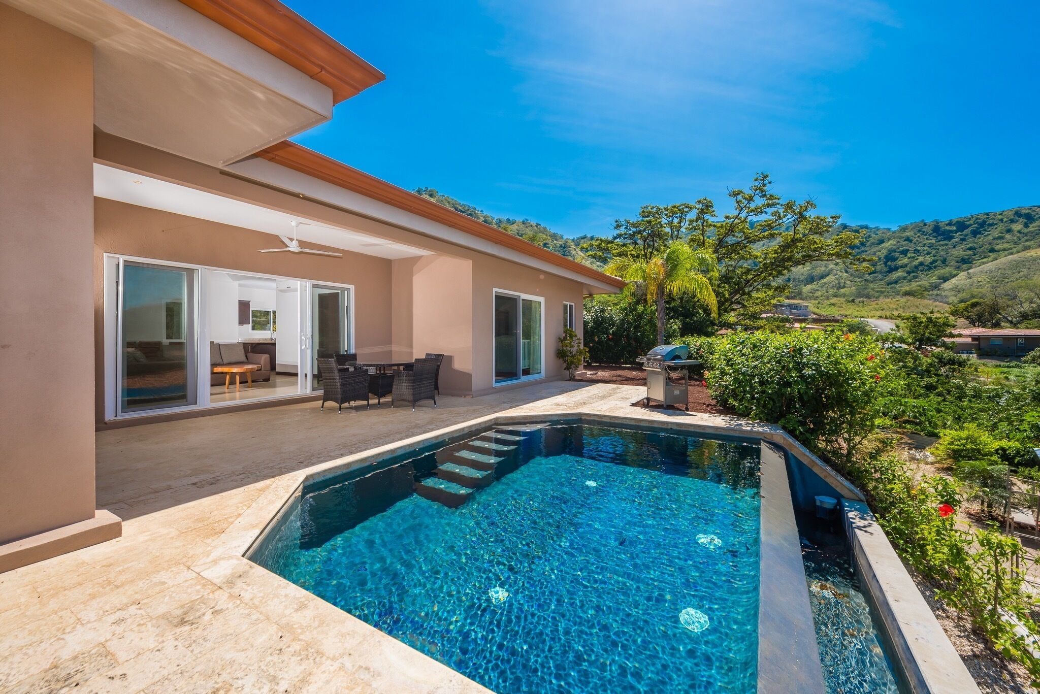 Beautiful 3Br Home With Ocean View in Gated Community, Flamingo 