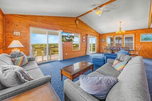 TV, DVD player, books, stereo - Oceanfront Home in Salvo with Private Pool, Hot Tub, and Grill (Salvo)