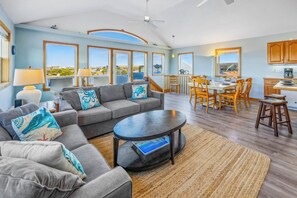 Smart-tv, videospil, dvd-afspiller, bordfodbold