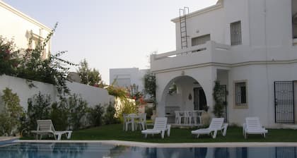 Hammamet Yasmine: Superb Large House With Private Pool & Large Garden