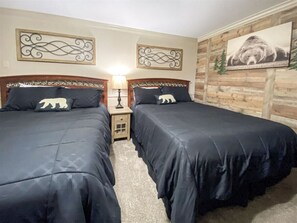 7 bedrooms, iron/ironing board, travel crib, free WiFi