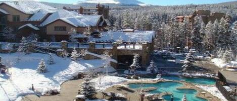 Innenpool, Außenpool