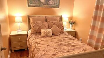 3 bedrooms, free WiFi, bed sheets