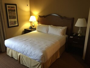 1 bedroom, iron/ironing board, internet, bed sheets - Beautiful Sedona Summit resort (Sedona)