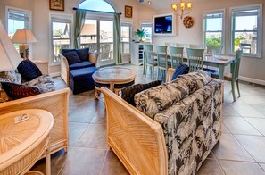 Smart TV, DVD player