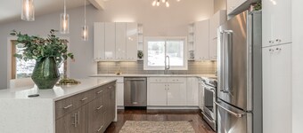 Newly Renovated Mid-Century Home