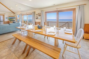 Dining - Soundfront Home in Rodanthe w/ Hot Tub, Convenient Windsports Access, Game Room (Rodanthe)