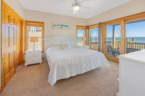 6 bedrooms, desk, free WiFi, bed sheets