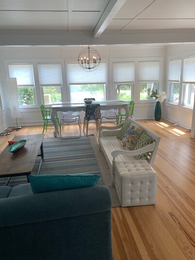 Beautiful Ocean Park Family Vacation Rental