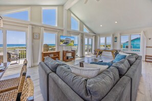 Een televisie, een dvd-speler en boeken