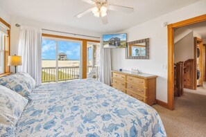 5 bedrooms, free WiFi, bed sheets - Semi-Oceanfront Home w/ Hot Tub, Smart TVs, Community Tennis/Pickleball Courts (Rodanthe)