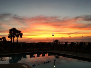 Piscina coperta, piscina all'aperto