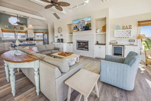 Smart TV, fireplace, DVD player - Oceanfront Dog Friendly w Private Pool, Hot Tub, Game Room, Theater, Cmty Tennis (Waves)