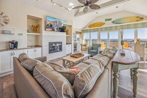 Smart TV, fireplace, DVD player