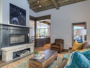 TV, fireplace, stereo