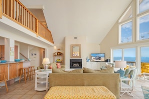 Smart TV, DVD player, books