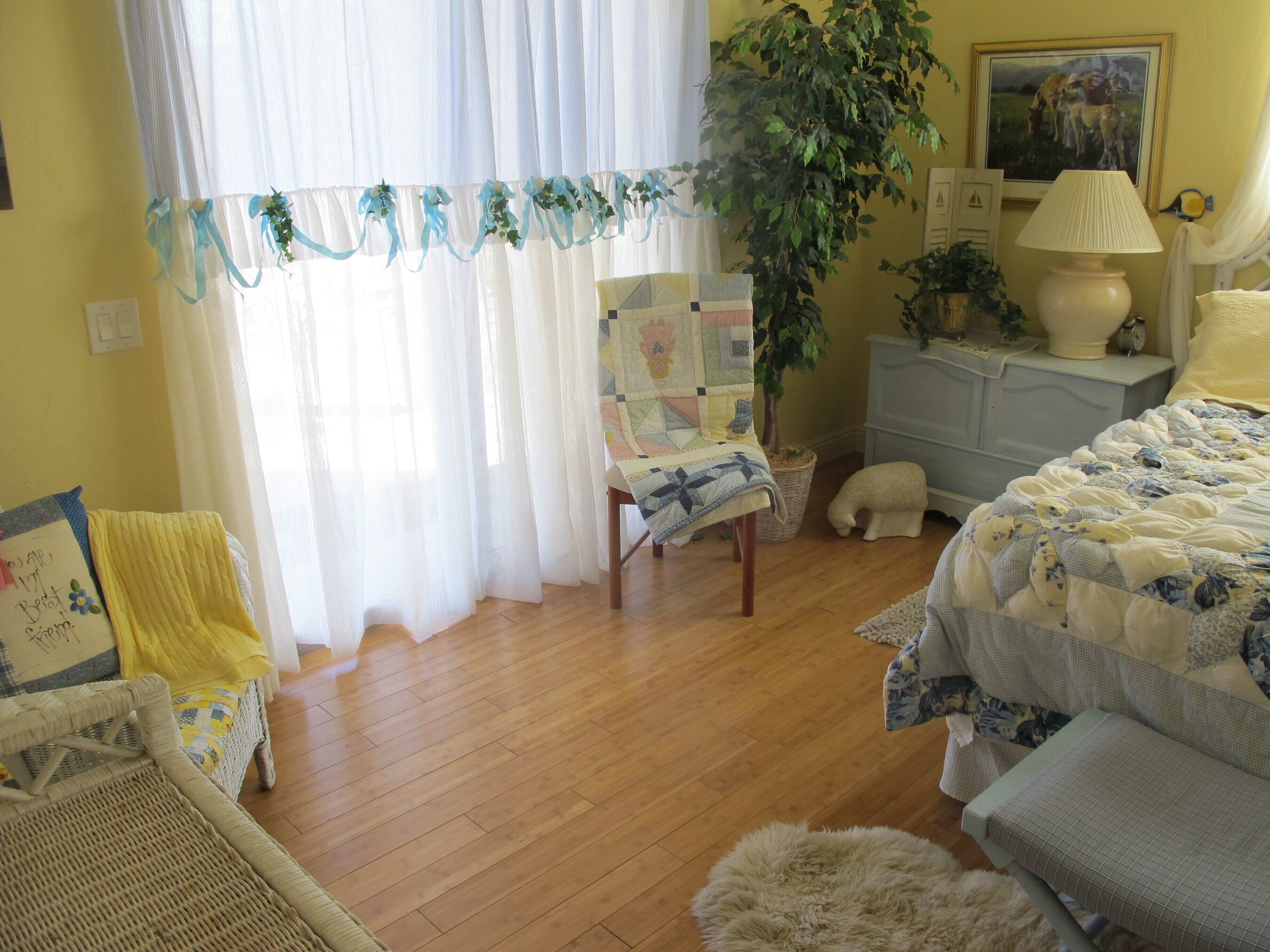 King Bedroom Bed and Breakfast