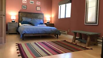 1 bedroom, in-room safe, desk, iron/ironing board