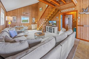 TV, DVD player - Semi-Oceanfront Rodanthe Home with Private Pool, Hot Tub, and Screened Porch (Rodanthe)
