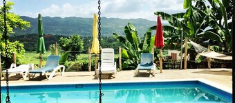 RD Rooftop Lounge ocean view, salt water pool with mountain view, 2bdrm 