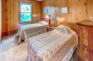 3 makuuhuonetta, internet, vuodevaatteet