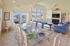 TV, DVD player, ping pong, stereo