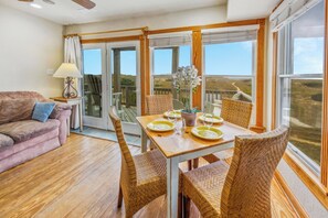TV, DVD player, stereo - Premier Oceanfront Dog Friendly w/ Pool, Hot Tub, Elevator, Theater, Tiki Bar (Waves)