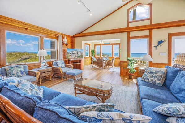 Älytelevisio, videopelejä, DVD-soitin, kirjoja