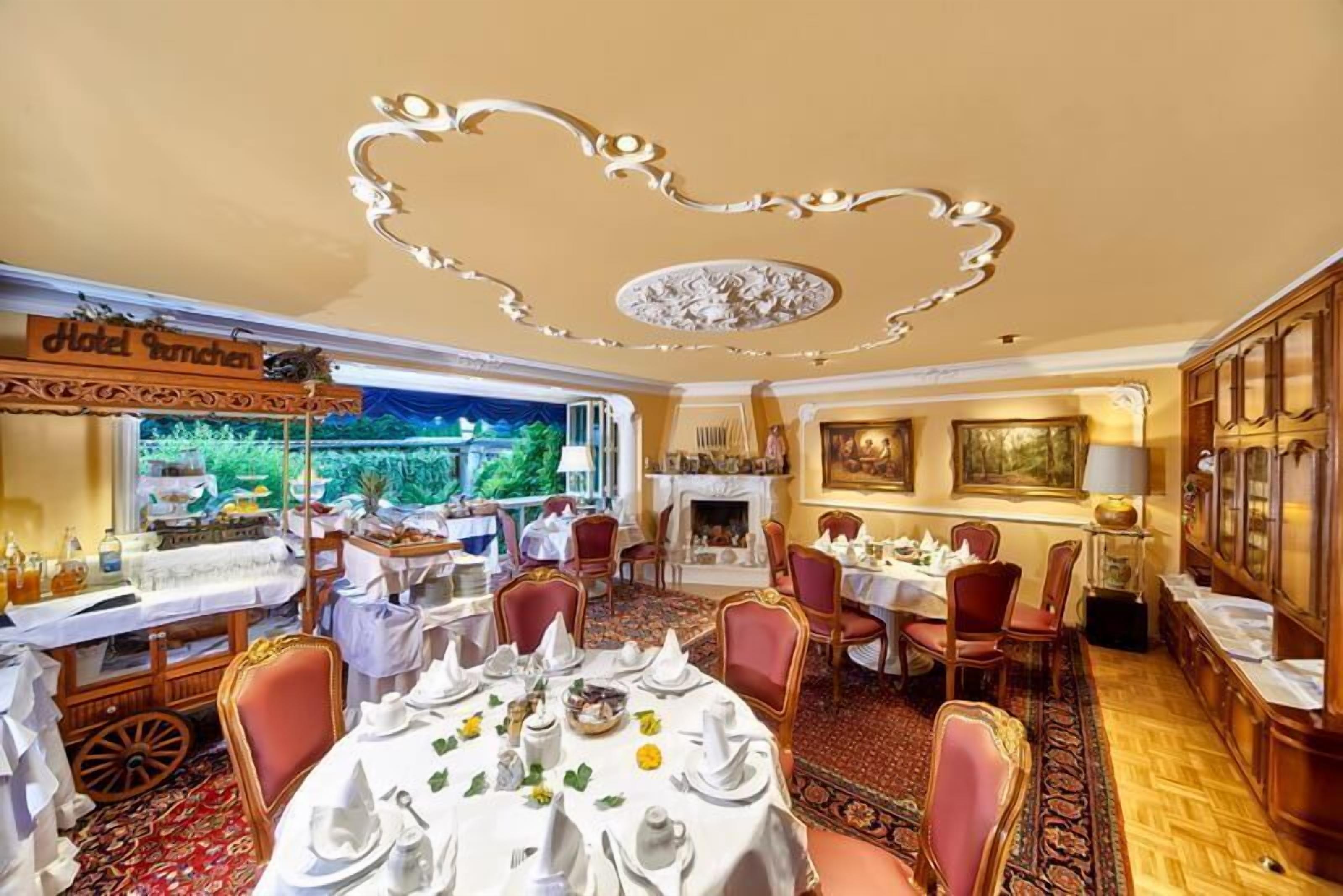 Tägliches inbegriffenes Frühstücksbuffet