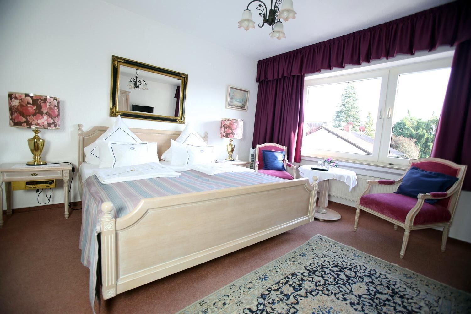 Bügeleisen/Bügelbrett, kostenlose Babybetten, kostenloses WLAN