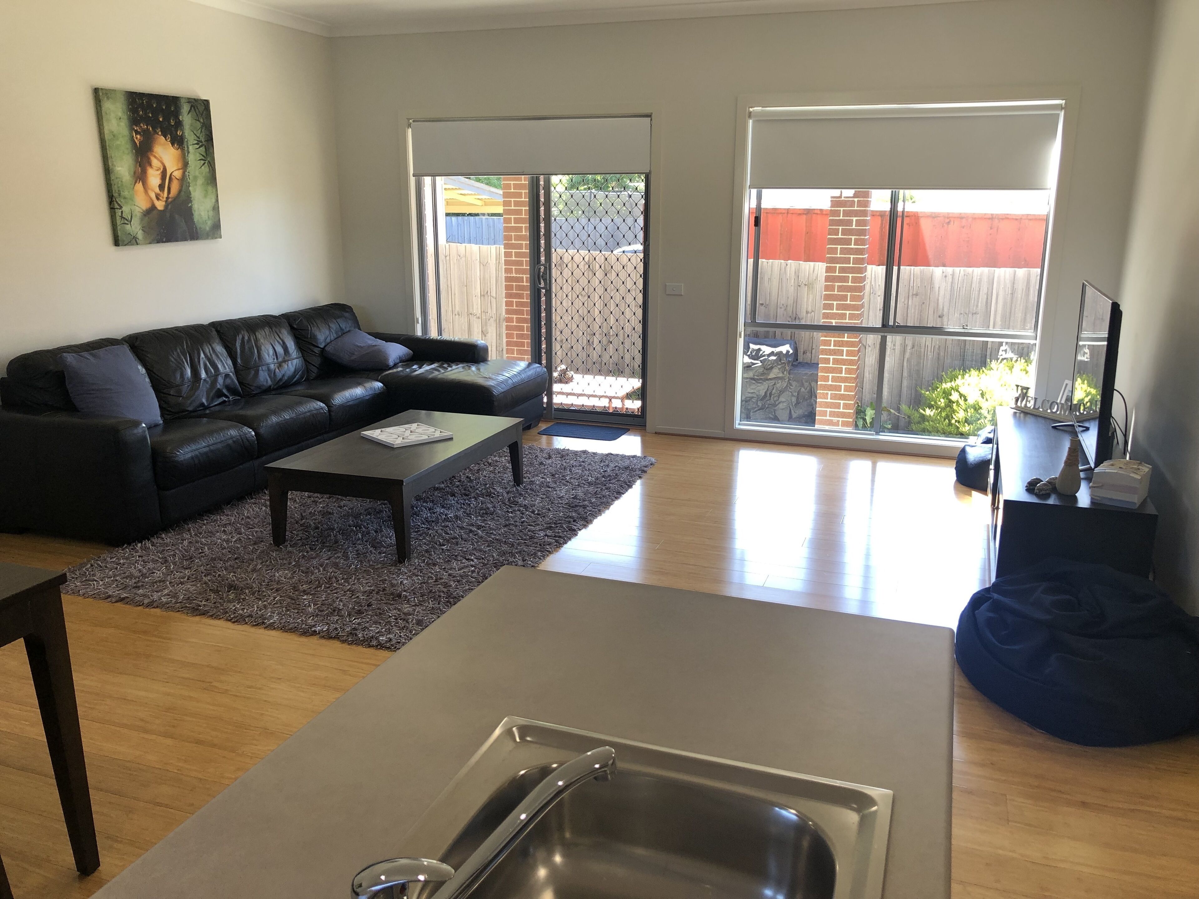 100m to Beach/Foreshore !!