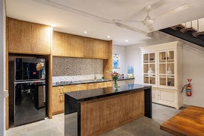 Fridge, microwave, stovetop, electric kettle