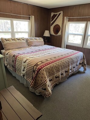 3 sovrum, strykjärn/strykbräda, resesäng och internet