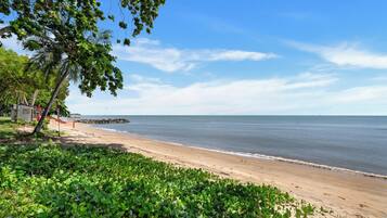 Beach nearby, sun-loungers